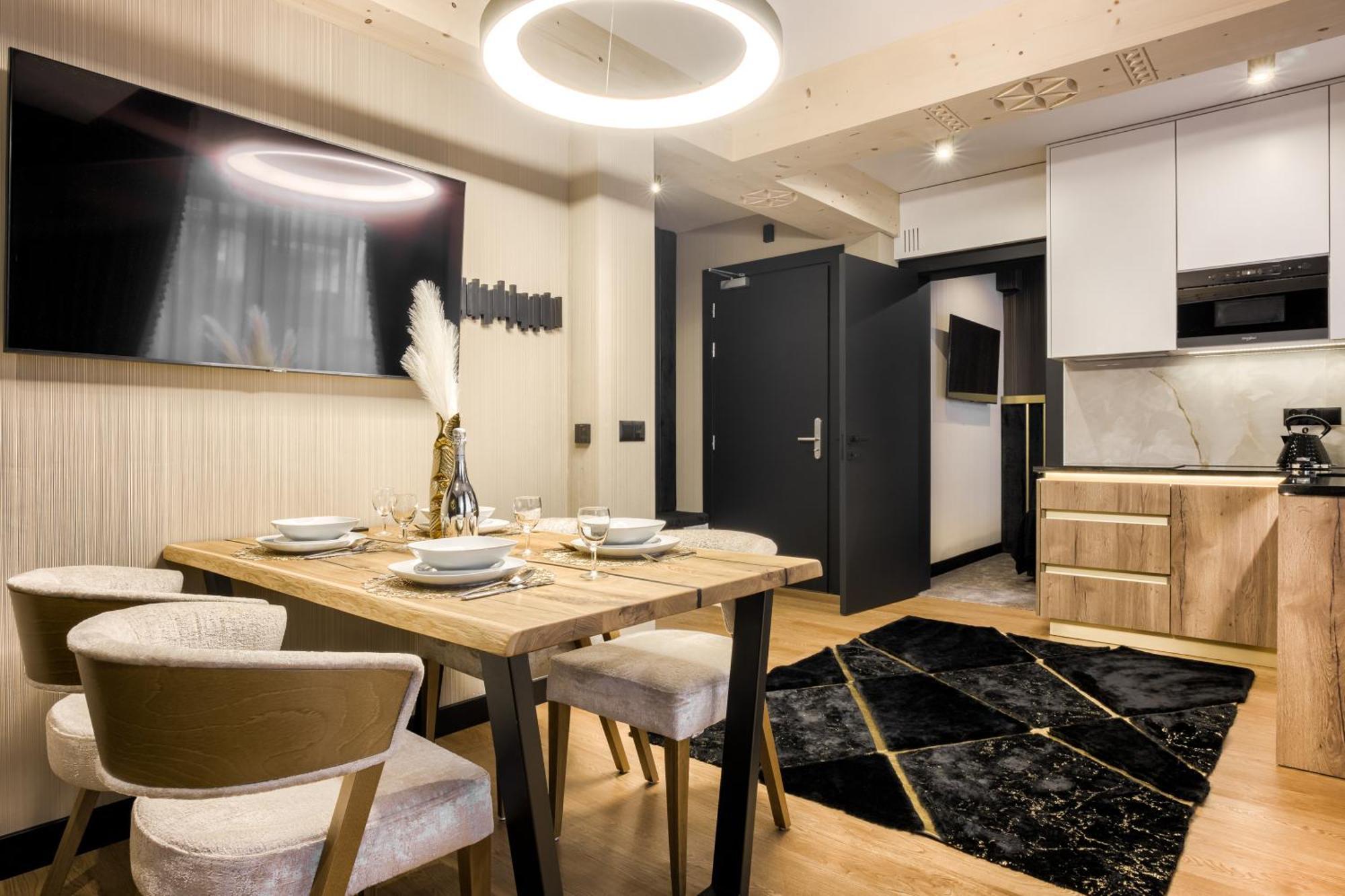 Apartment,1538914801:JPEG